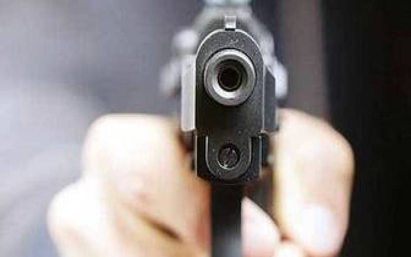 حمله تروریستی به سمت مردم و پلیس در بازار ایذه